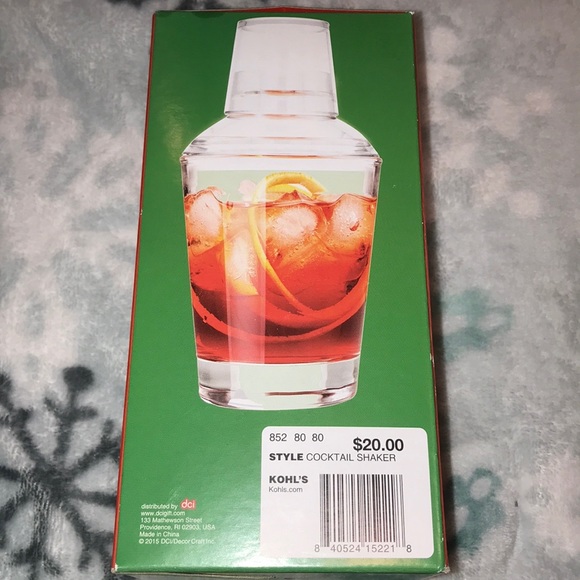 NIB cocktail shaker - Picture 4 of 5